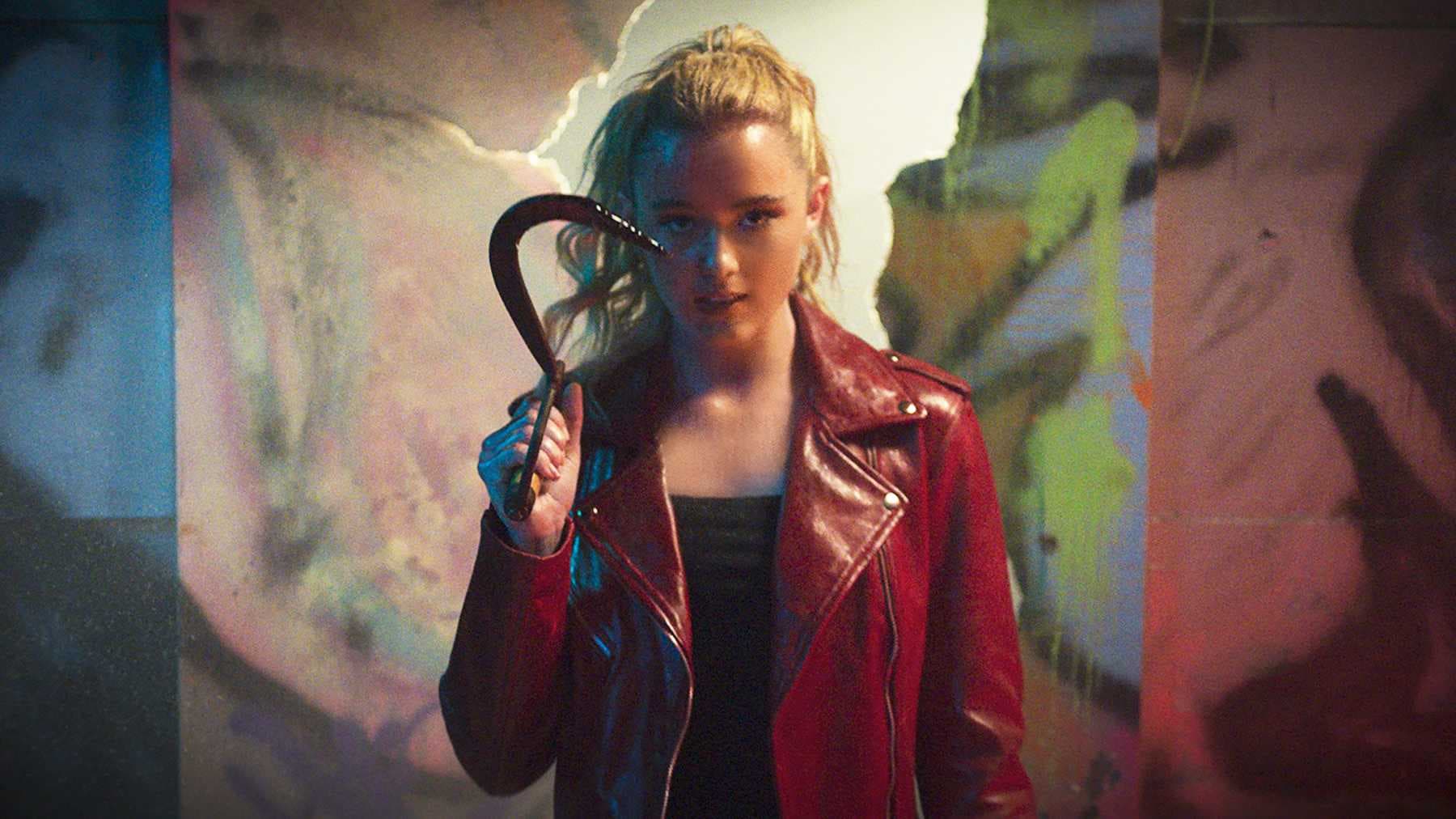 “Жигтэй явдал” кинонд ахлах сургуулийн сурагчийн бие нь хэрцгий алуурчны биетэй солигдож...