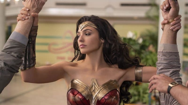 “Wonder  Woman 1984” киноны нээлт 6→ 8-р сар болж хойшлогджээ